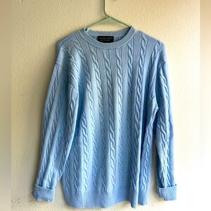 Roundtree and Yorke men’s sweater